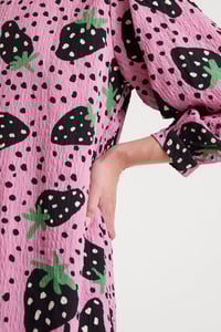 Image 2 of VESTIDO CORTO EST MORANGO BIG