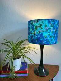 Image of Fresh Meadow Shamrock Flowers Shade 30cm