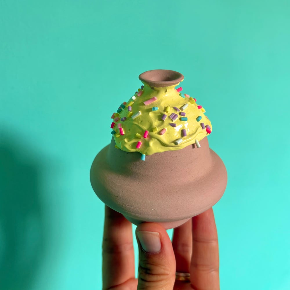 Image of Lemon Cake Pot