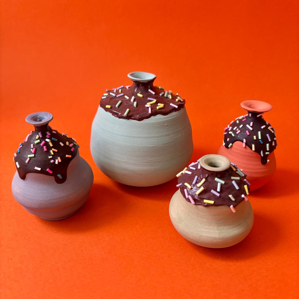 Image of Chocolate Cake Pot