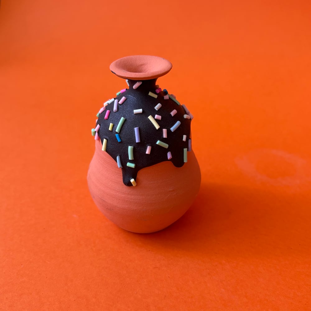 Image of Chocolate Cake Pot