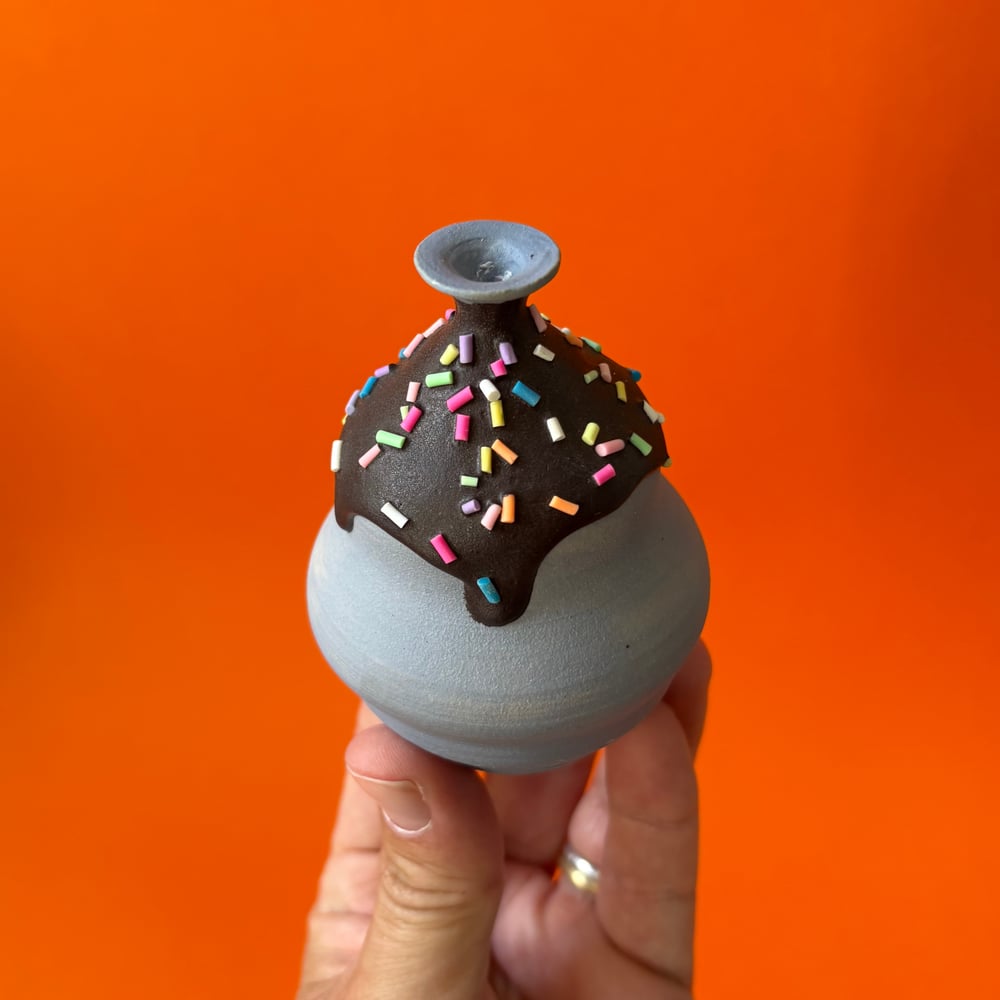 Image of Chocolate Cake Pot