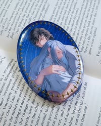 Image 2 of FF16 Clive and Jill Starry Night Oval Badge