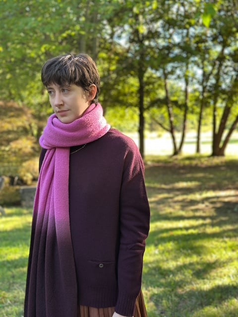 Image of Antipast F/W'25 Cashmere Ombre Oversized Scarves