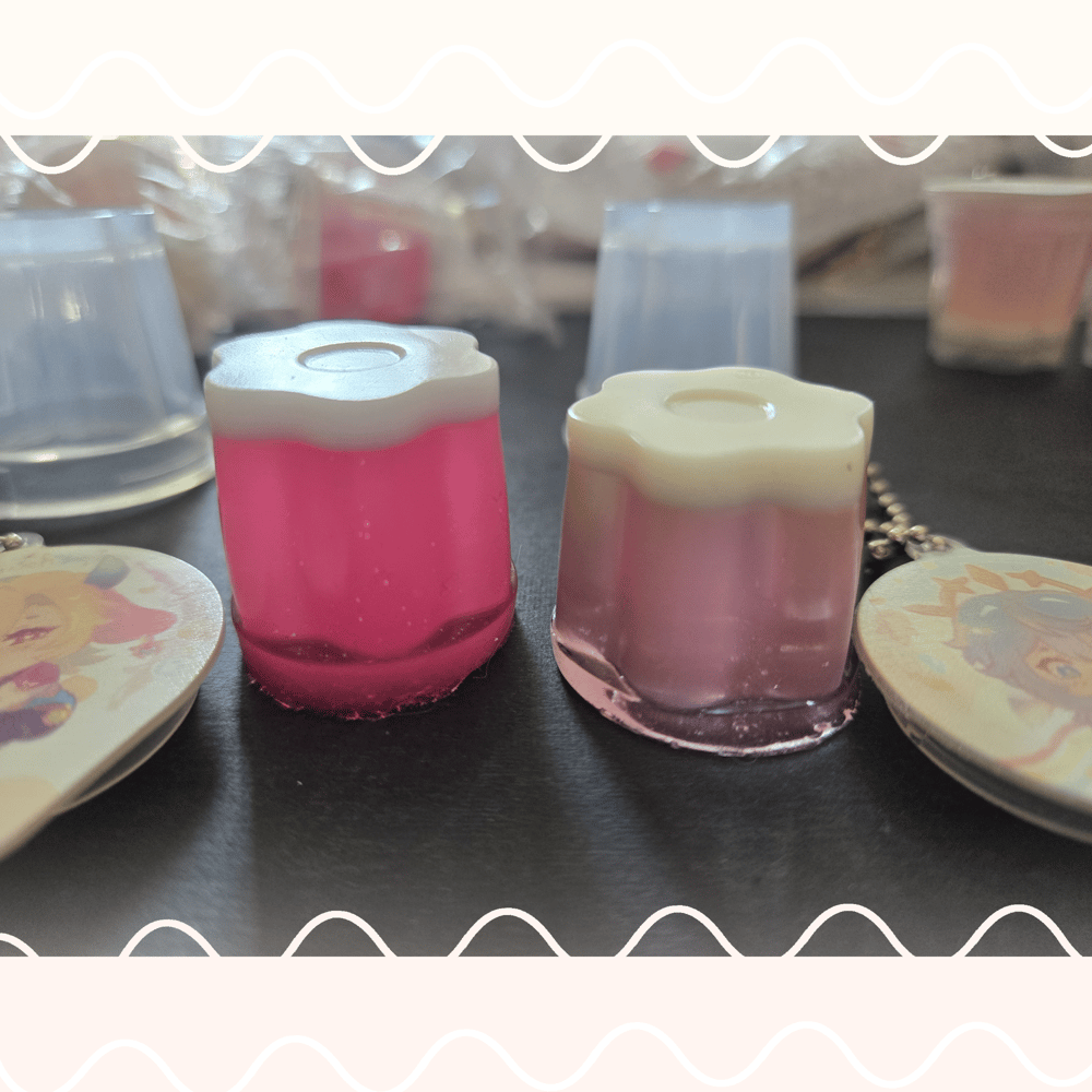 Image of [DISCONTINUING] SUNDAY & KAVEH PUDDING CHARM