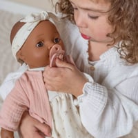 Image 3 of Poupée Noa