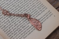 Image 1 of Ciondolo con mezza samara di acero sicomoro in rame 