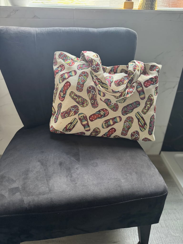 Flip flop days Image 2