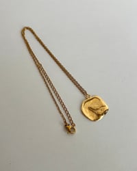 Image 1 of Collar abstracto