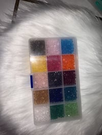 Image 2 of Glass bead set