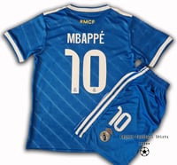 Image 2 of Real Madrid 25/26 third kids kit MBAPPE