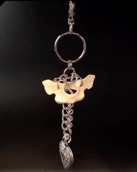 Image 4 of Love Forever Keychain