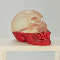 Image 1 of V4 skull - clear/red glopal