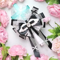 Image 3 of Black & White Lightstick Bow – Angel Wings Edition
