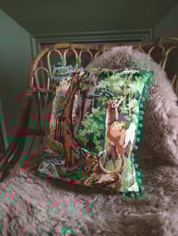 Image 2 of Coussin à l'orée du bois