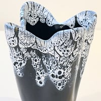Image 5 of Petit vase en céramique de Vallauris Fat Lava vintage bleu blanc 1950s 1960s 