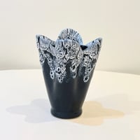 Image 6 of Petit vase en céramique de Vallauris Fat Lava vintage bleu blanc 1950s 1960s 