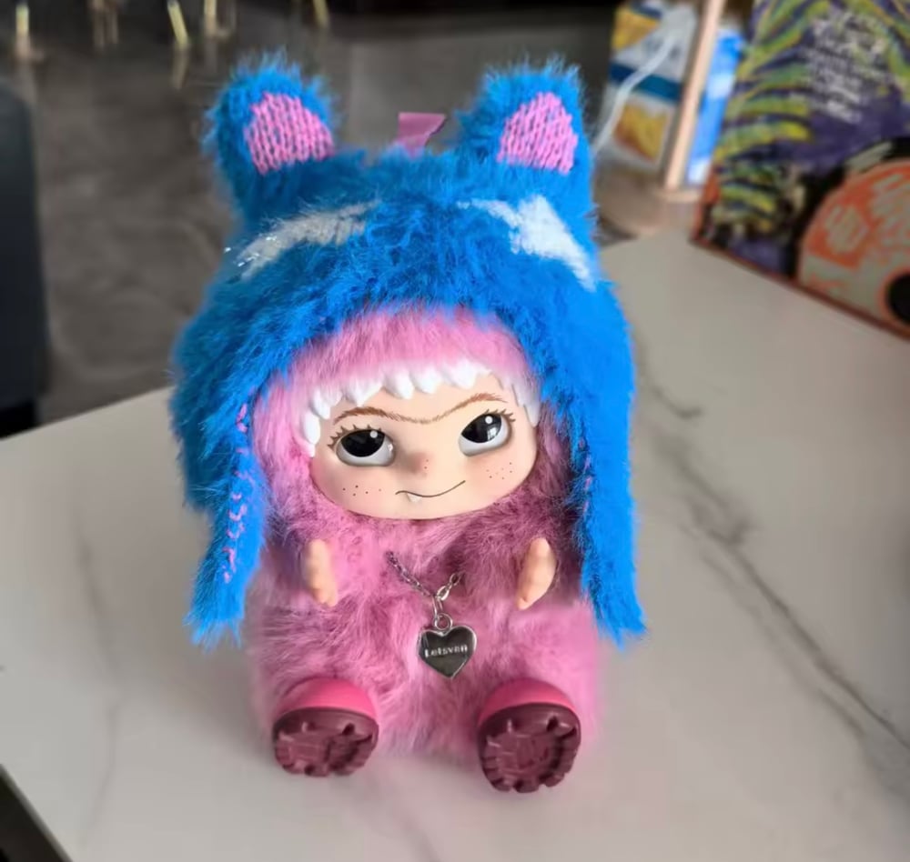 Image of Wakuku Fuzzy Fun Party Blind Box 🧡