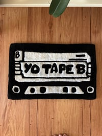 Image 1 of Tape b rug
