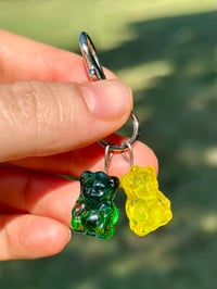 Image 1 of Twin Gummi Bear Clips 003