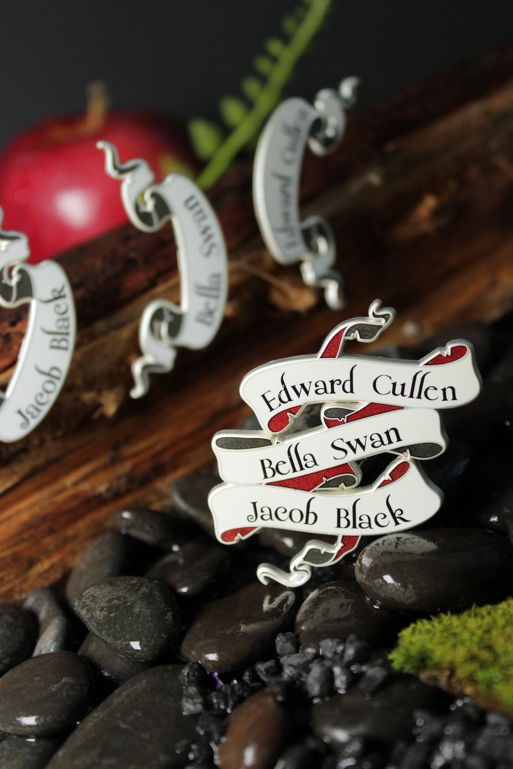 Image of Love Triangle Twilight Name Banner