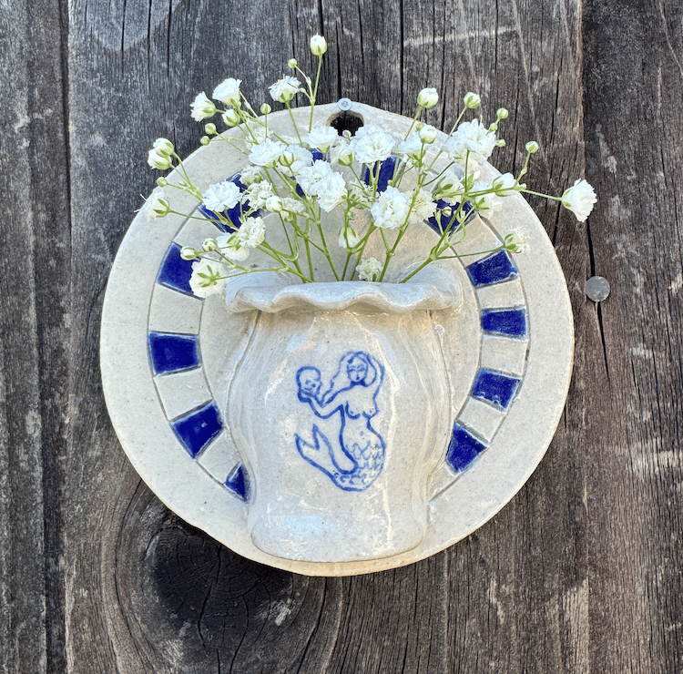 Image of Mermaid with Skull Wall Vase - Circle