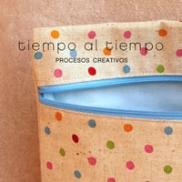 Image 2 of Estuche 'Lunares'