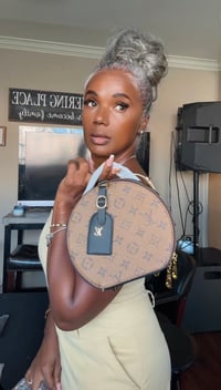 Image 1 of Louis Vuitton Boîte Chapeau Souple Round Bag