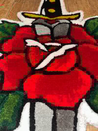 Image 2 of Traditional rose and dagger floor rug 