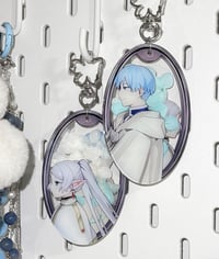Image 1 of Frieren & Himmel Dry Flower Acrylic Charm