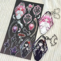 Image 3 of [PREORDER] Madoka & Homura Dry Flower Acrylic Charm