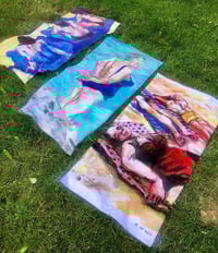 Image 2 of Beach Body Towel Set of 3