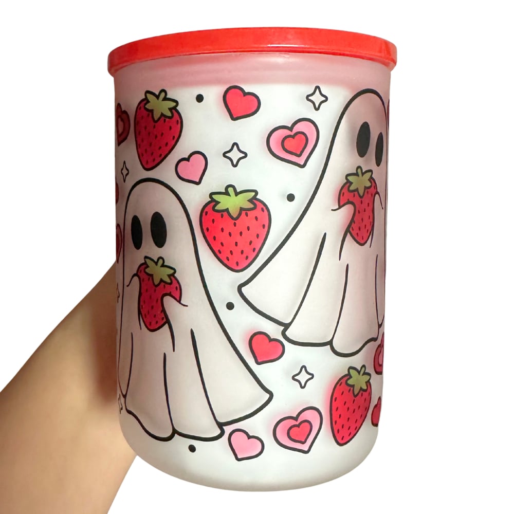 Image of Strawberry Ghosts 17oz Frosted Glass Mug👻🍓