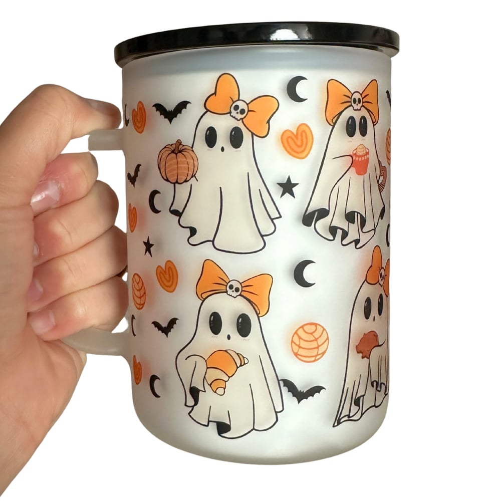 Image of Pan Dulce Ghosts 17oz Frosted Glass Mug👻🧡