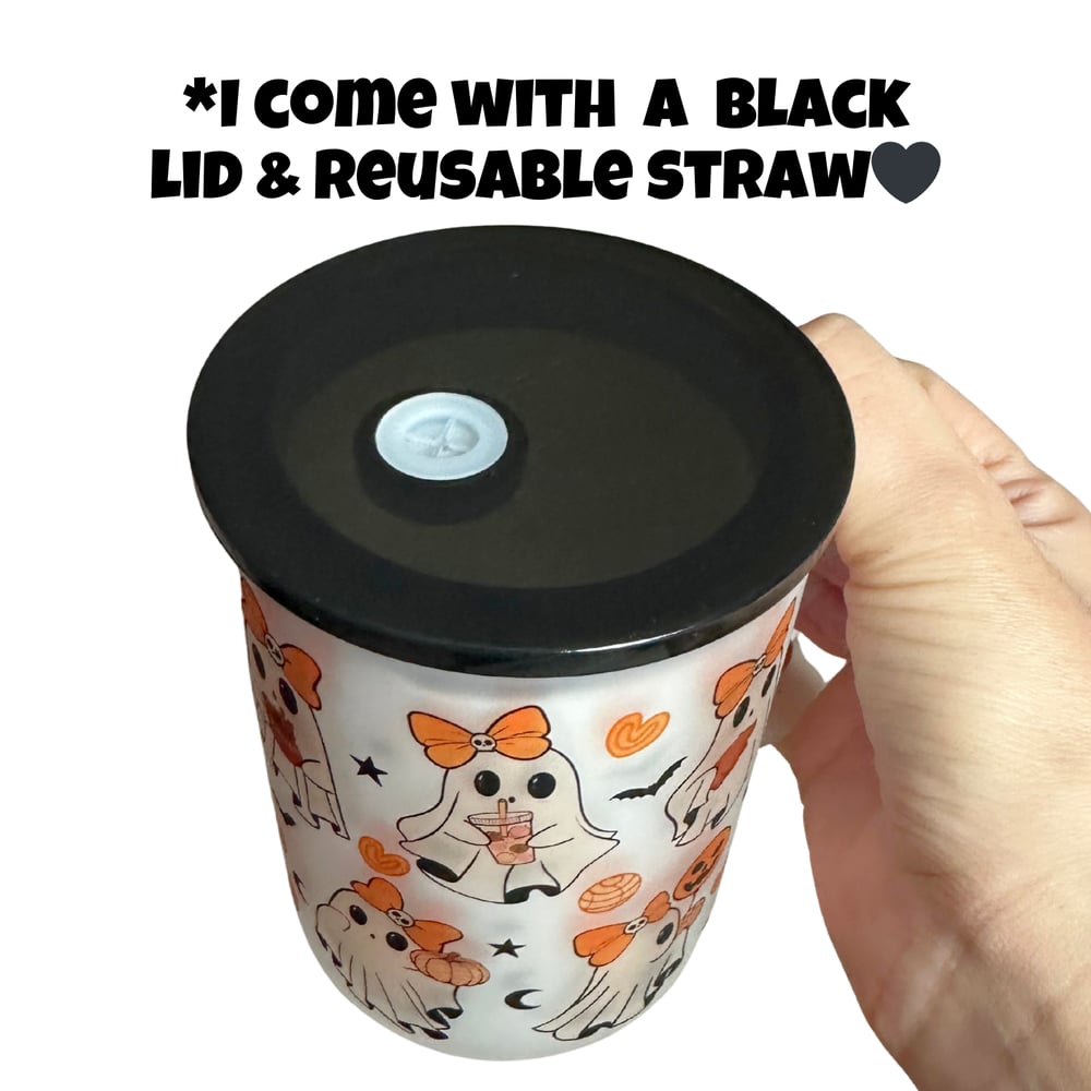 Image of Pan Dulce Ghosts 17oz Frosted Glass Mug👻🧡