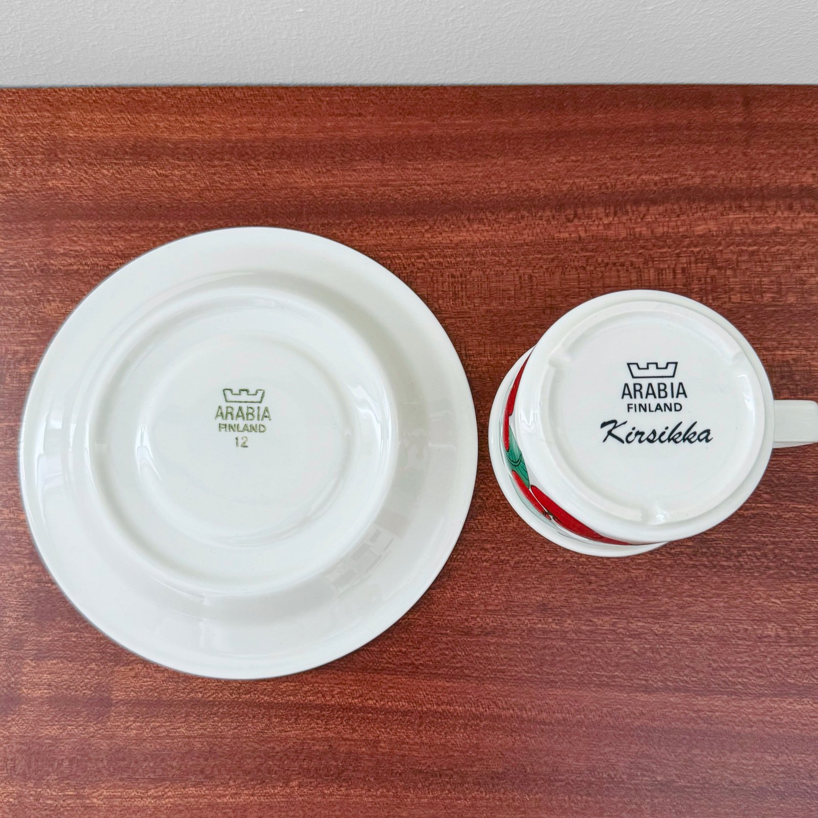 Arabia Finland Kirsikka Coffee Cup Trio Set | Nordic Wares Store