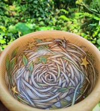 Image 1 of Bumblebee - large birdsnest bowl  