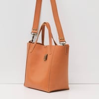 Image 4 of 3-Panel Two-way Tote in vintage tan