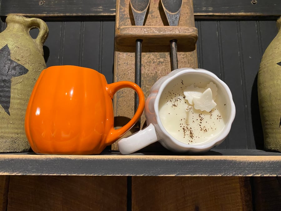 Image of 20 oz Pumpkin Mug Candles 