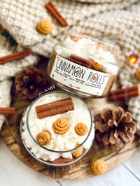 Image 1 of Cinnamon Rolls Candles
