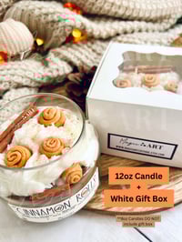 Image 5 of Cinnamon Rolls Candles