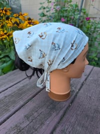 Image 1 of Hens & Roos Crown Cover- Cotton 