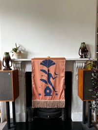 Image 3 of rosé flower flag