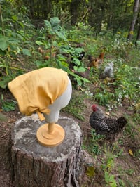 Image 2 of Linen Crown Cover in Honey