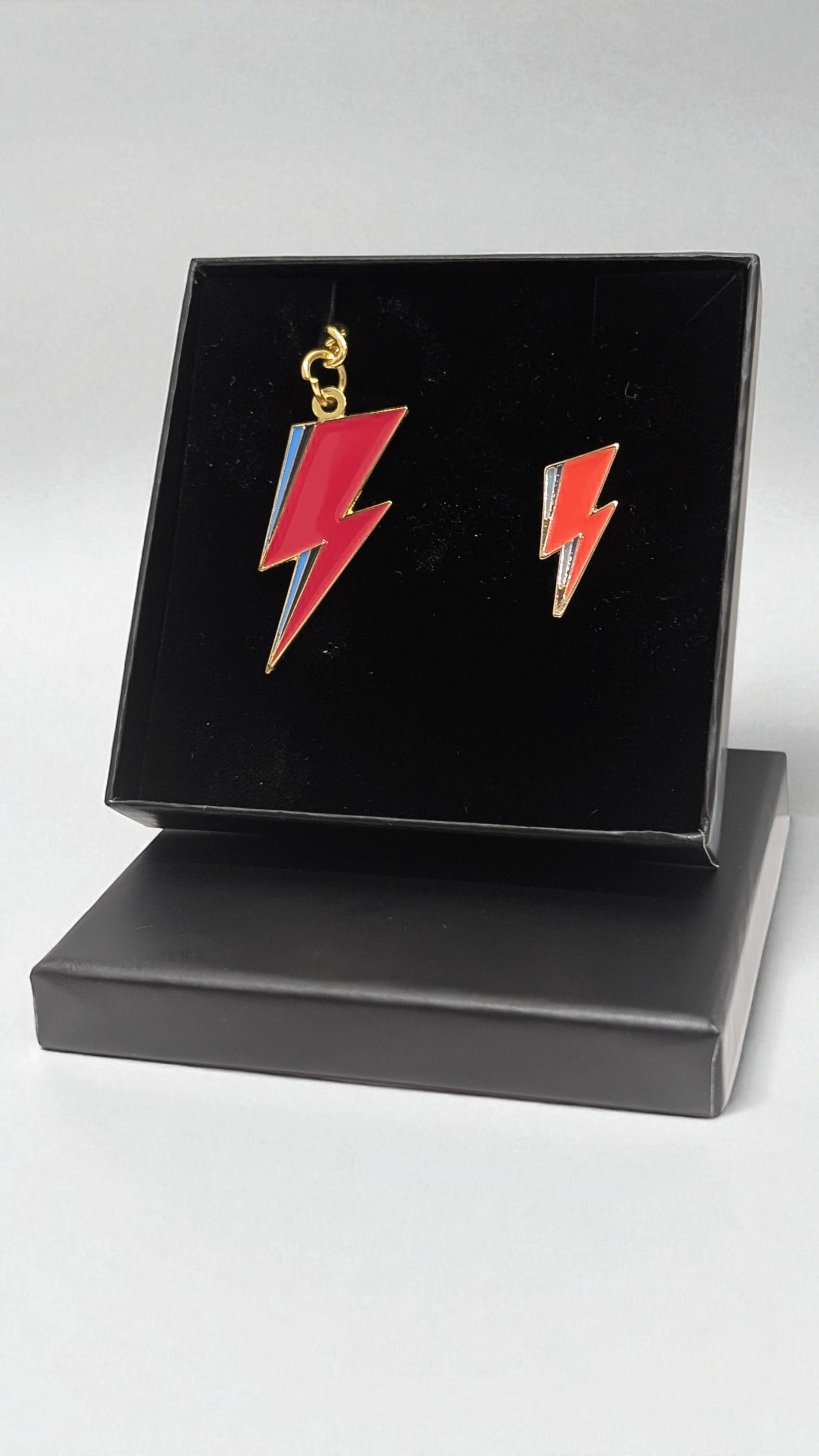 LIGHTNING BOLT ENAMEL PIN BADGE - NEW - Foto 7