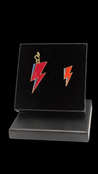 Image 7 of Lightning Bolt Keyring and Badge Set