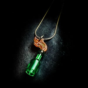 Image of 🆕Collier « Cou d’État » — pendentif Molotov Lego