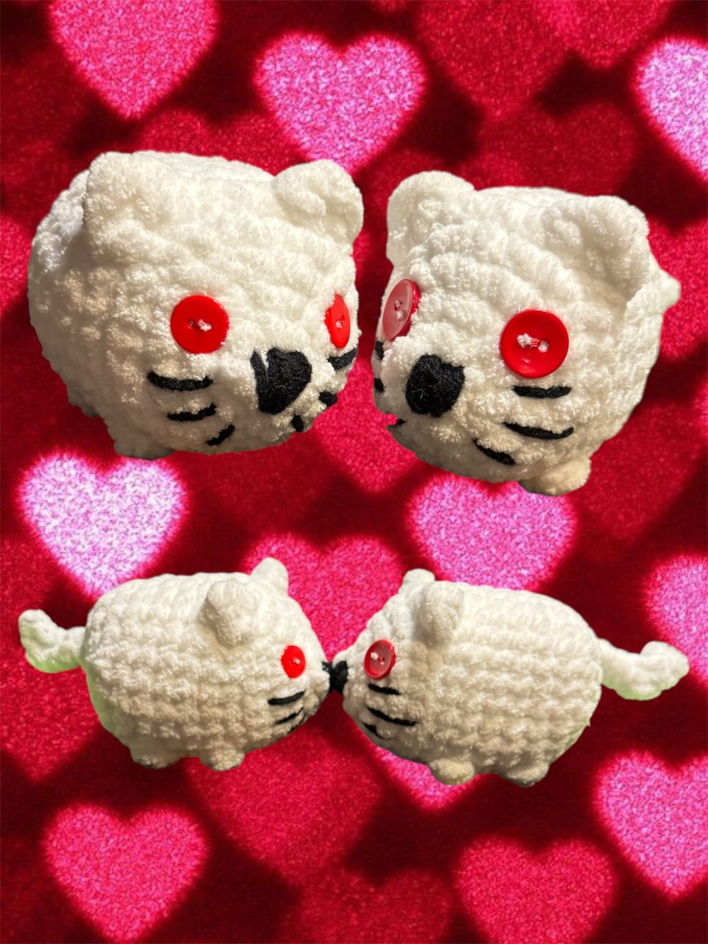 Image of ROOMMATES 2/2