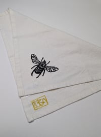 Image 3 of Bee Napkin Set of 2