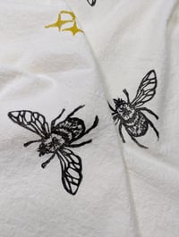 Image 2 of Bee Tea Towel 
